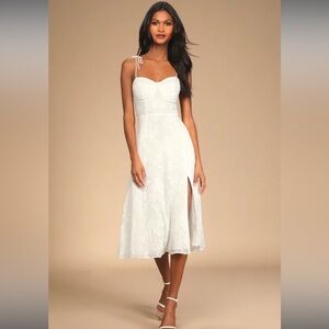 Lulus “Loveliest Looks White Floral Jacquard Tie-Strap Midi Dress” Size Medium